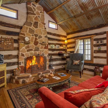 Barons Creekside Resort Фредериксбург Екстериор снимка